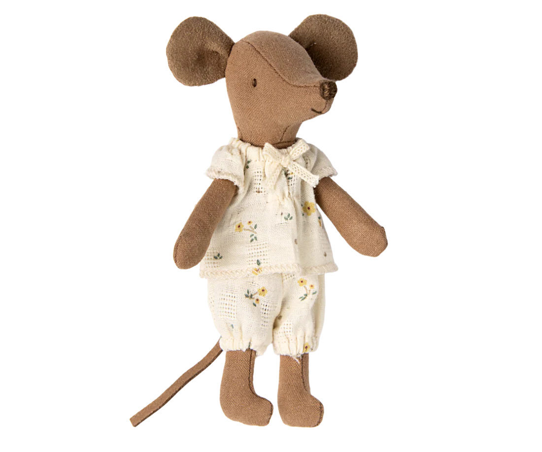 Big Sister Mouse in Matchbox by Maileg