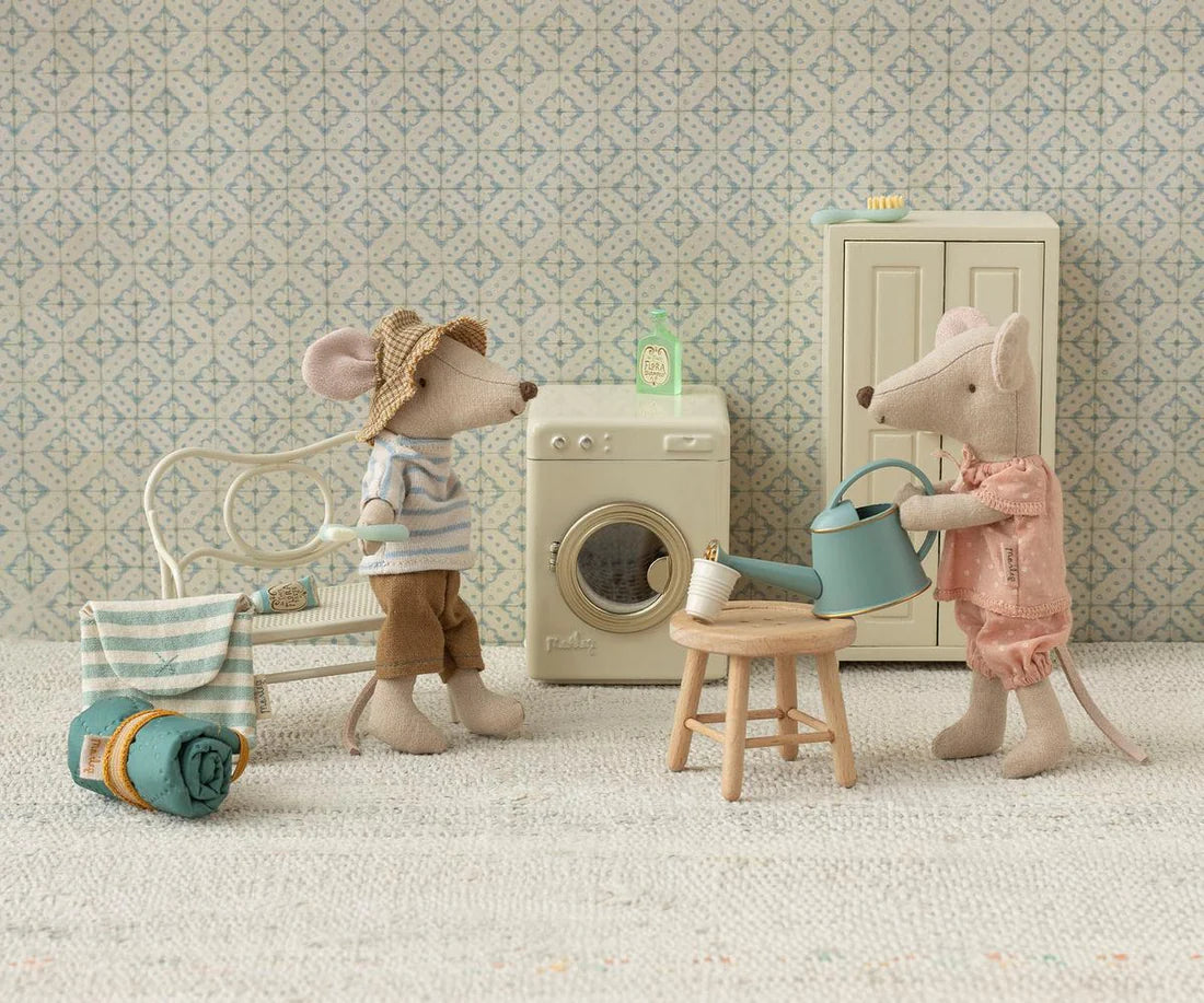 Big Sister Mouse in Matchbox by Maileg