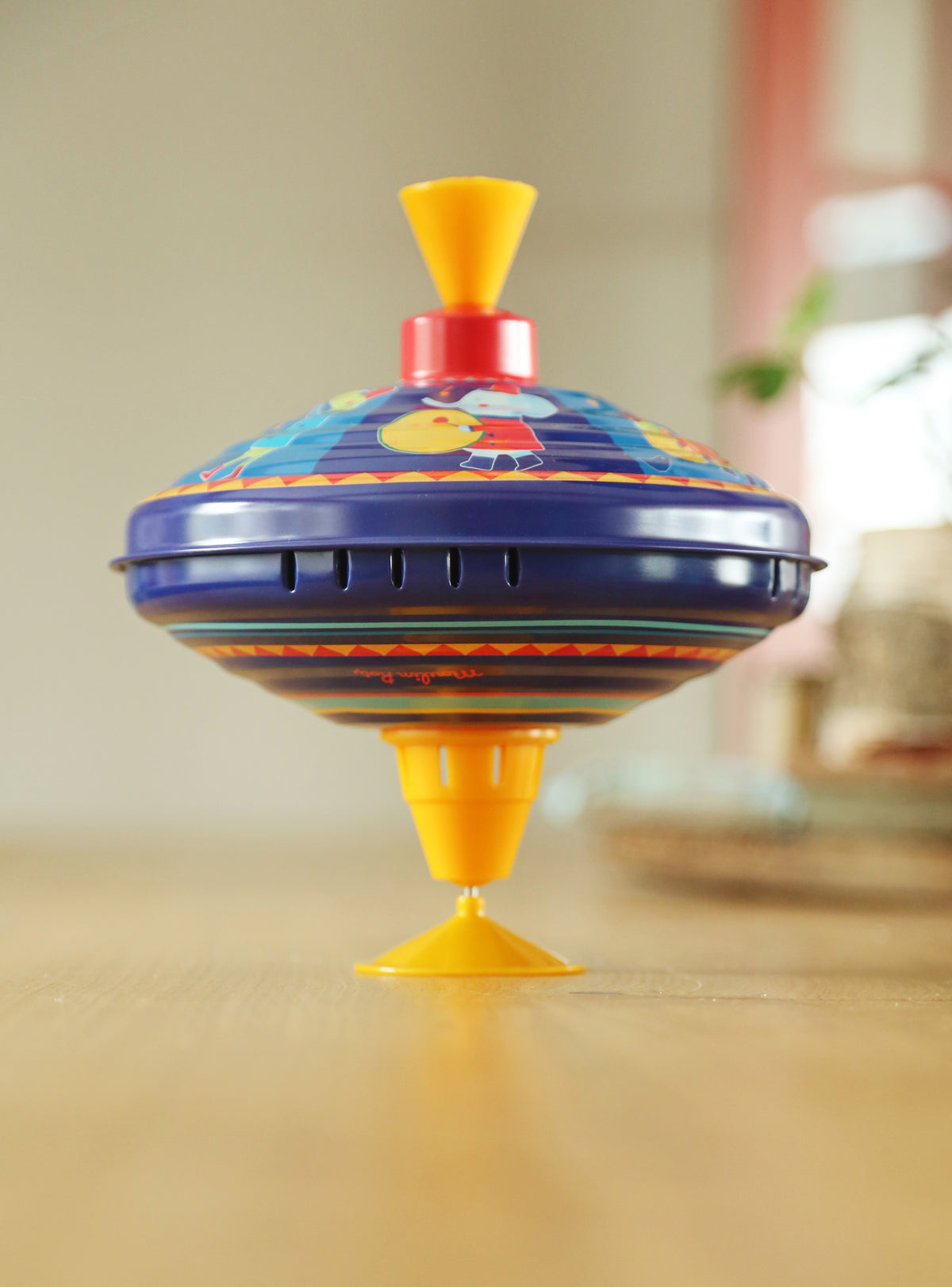 Large Animal Spinning Top
