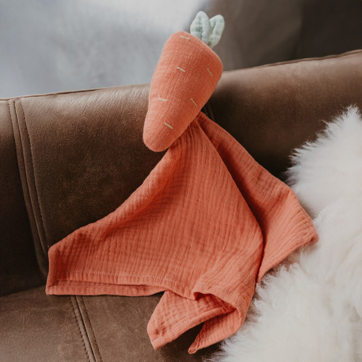 Carrot Cuddle Comforter Toy For Babies