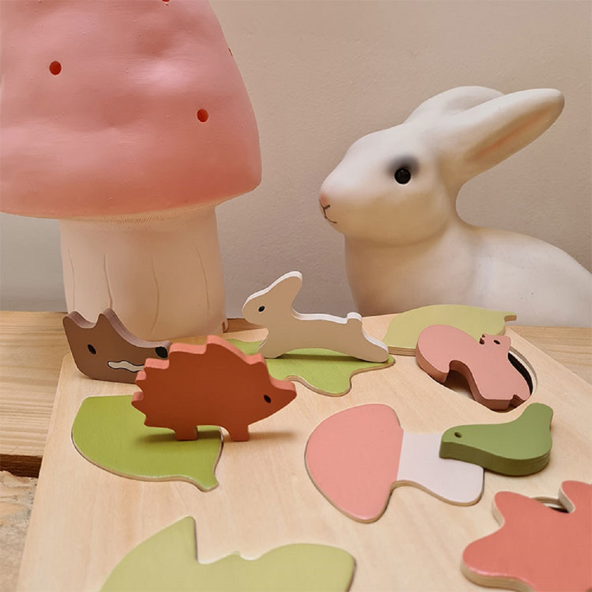 Under The Oak Leaf Wooden Puzzle