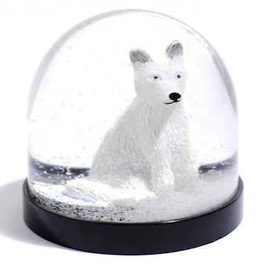 White Wolf Snow Globe
