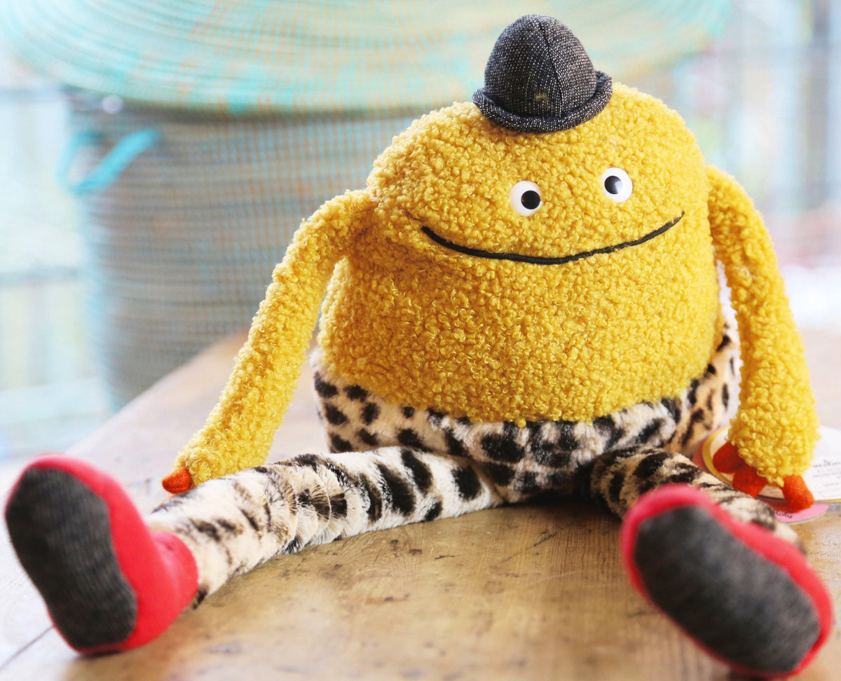 Plush Humpty Dumpty - Loula and Deer