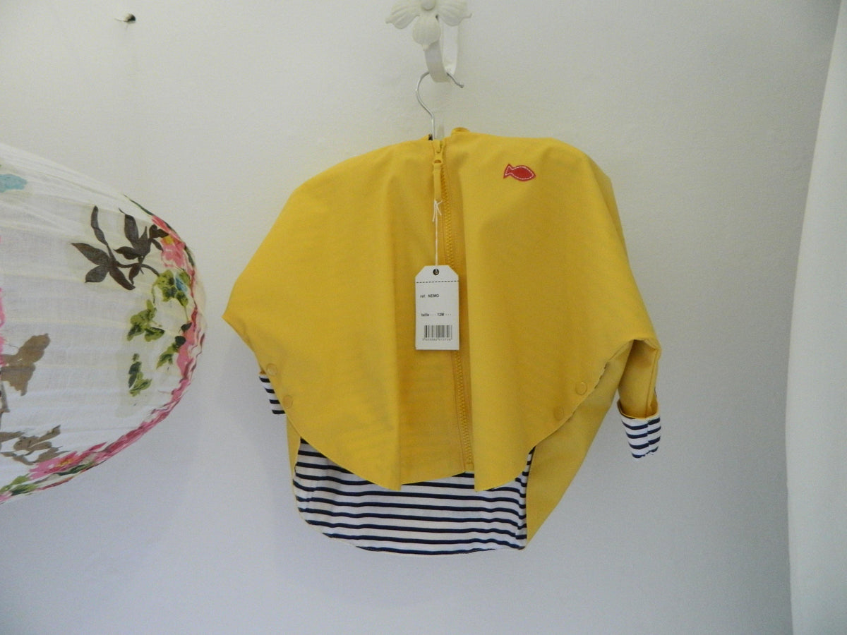 Raincoat Poncho made by Week end a la mer