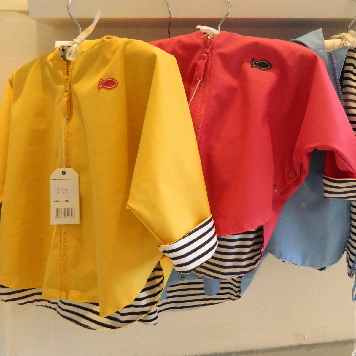 Raincoat Poncho made by Week end a la mer