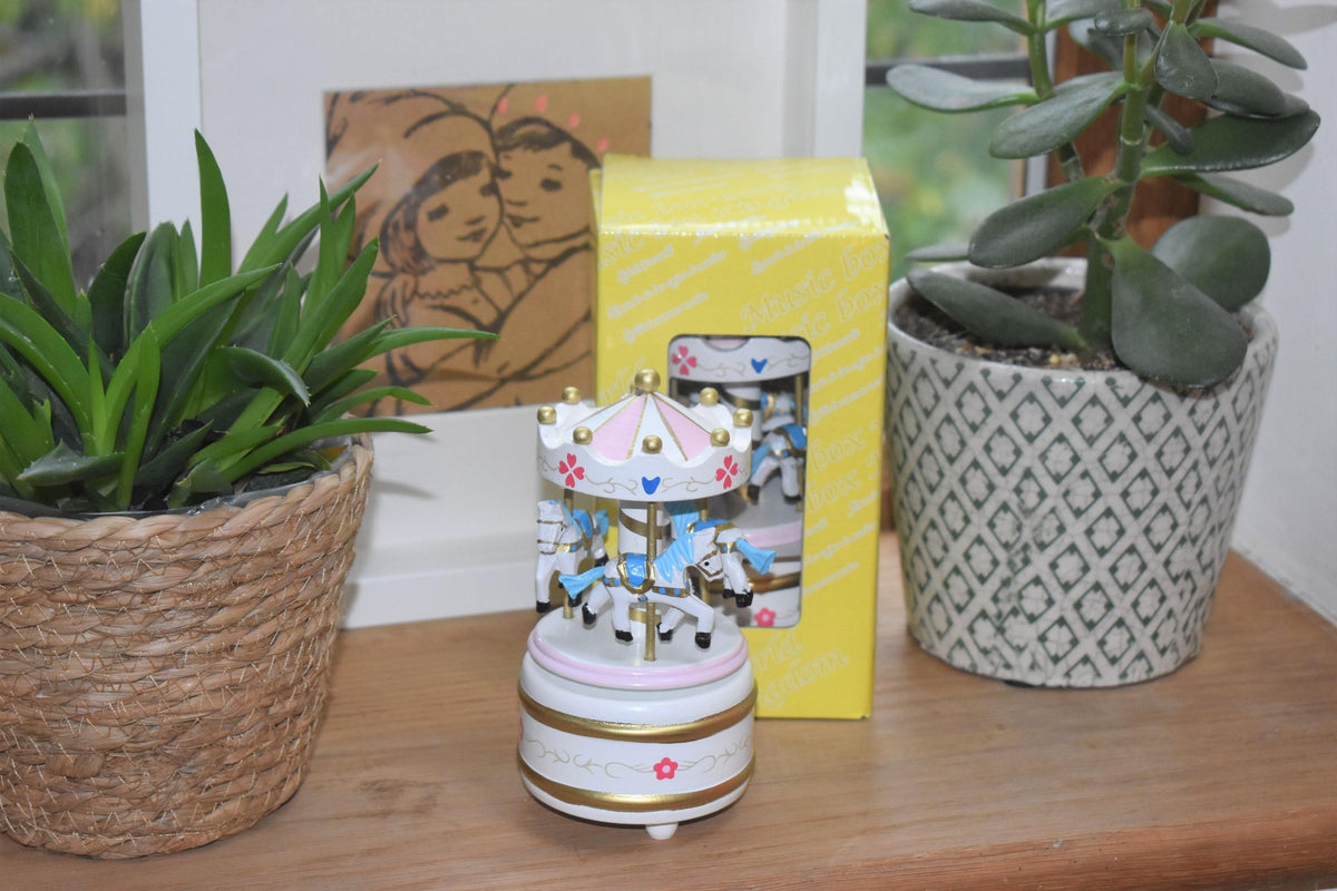 Carousel Music Box Elise - Loula and Deer