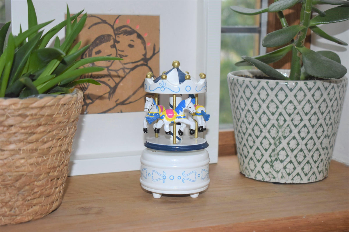 Carousel Music Box Danube - Loula and Deer