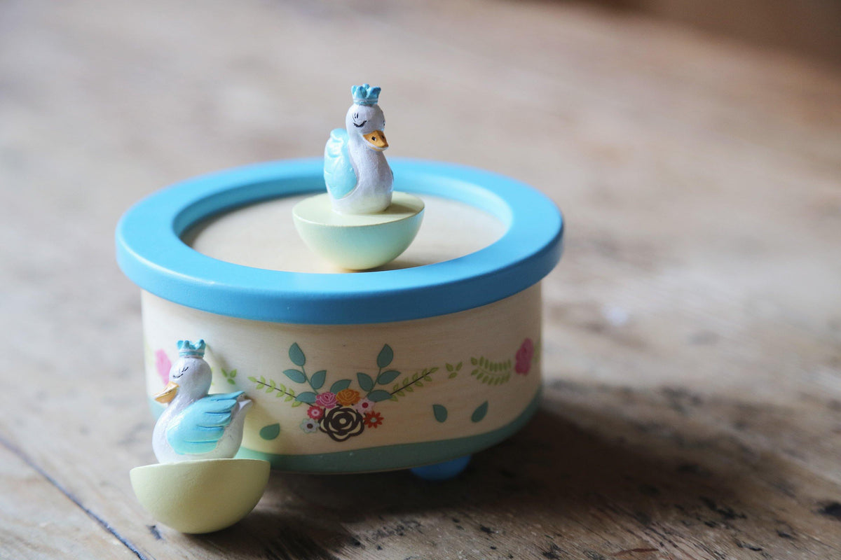 Dancing Swans Music Box - Loula and Deer