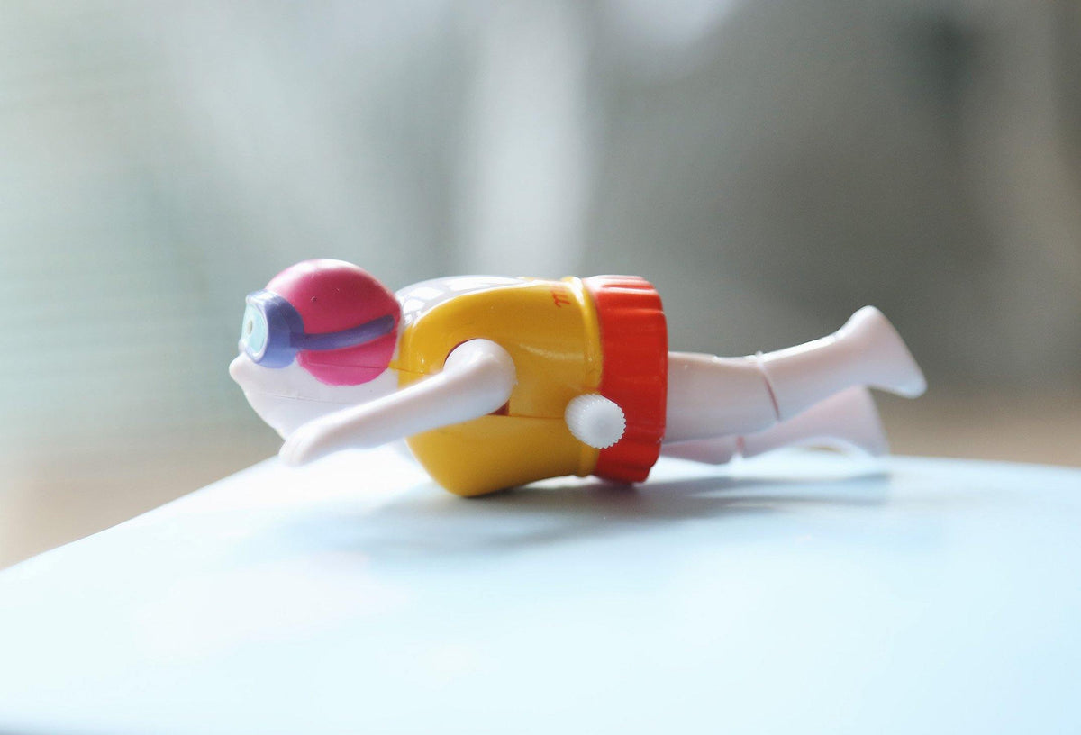 Wind Up Swimmer Bath Toy - Loula and Deer