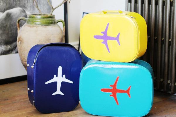 Kids deals storage suitcase